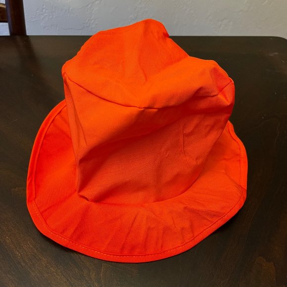 Lloyd Christmas Dumb & Dumber Orange Tuxedo Costume - Picture 7 of 10